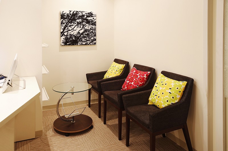 くすみ・たるみ専門サロン 銀座モアーズ 画像2